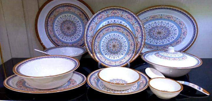 Royal Dinner Set 68Pcs For Person Serving Material Melamine