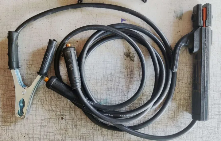 Inverter%20Welding%20Machine%20%E2%80%93%20IGBT%20Inverter%20Welding%20Machine%20%E2%80%93%20250A%20MMA%20ARC%20Welder%20%E2%80%93%20Portable%20Single%20Phase,%20Fan-Cooled,%20ARC%20Force%20Control,%20Thermostatic%20Protection%20%E2%80%93%20Heavy%20Duty%20Electric%20Welding%20Plant%20for%20Home%20&%20Industrial%20Use%20-%20Image%204