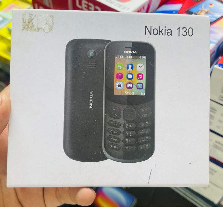 Nokia%20130%202017%20Dual%20Sim%20Black%20Colour%20Made%20In%20Vietnam%20-%20Image%205