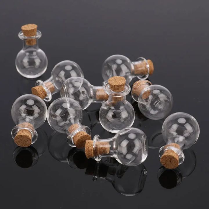 10Pcs%20Small%20Glass%20Bottles%20Miniature%20Potion%20Bottle%20Mini%20Cork%20Glass%20Vials%20Wedding%20-%20Image%205