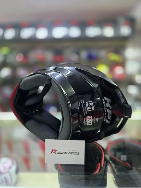KPI%20HELMET%20FULL%20GLOSS%20BLACK%20MOTORCYCLE%20HELMET%20DOT%20AND%20ISI%20CERTIFIED%20%7C%20RIDERS%20CHOICE%20NEPAL%20-%20Image%207