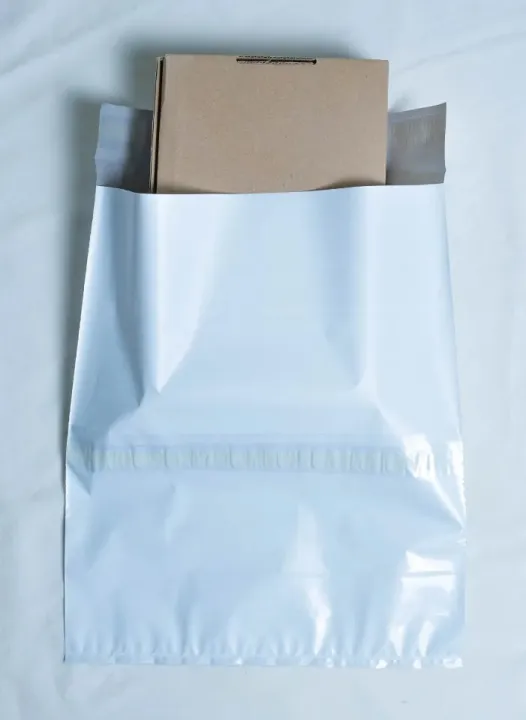 Premium%20Courier%20Flyer%20Bags%20Strong%20Waterproof%20Poly%20Mailers%20Parcel%20Shipping%20Flyers%20for%20Packaging%20All%20Sizes%20Available%20-%20Image%203