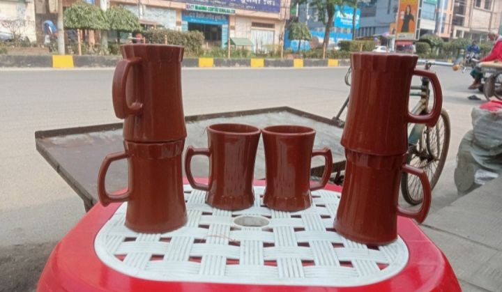 6 Pcs Plastic Tea Cup: Enjoy Your Favorite Hot Beverages In These Durable Plastic Tea Cups,