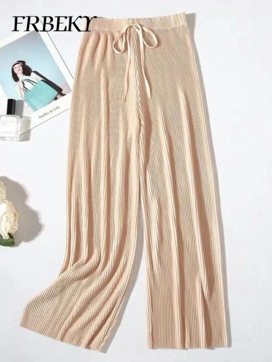 Elegant%20%20Women's%20Pants%20Leisure%20Solid%20Color%20Pleated%20Wide%20Leg%20Pants%20Fall%20New%20Drape%20Loose%20Nine%20Pants%20Streetwear%20Women%20Clothing%20-%20Image%204