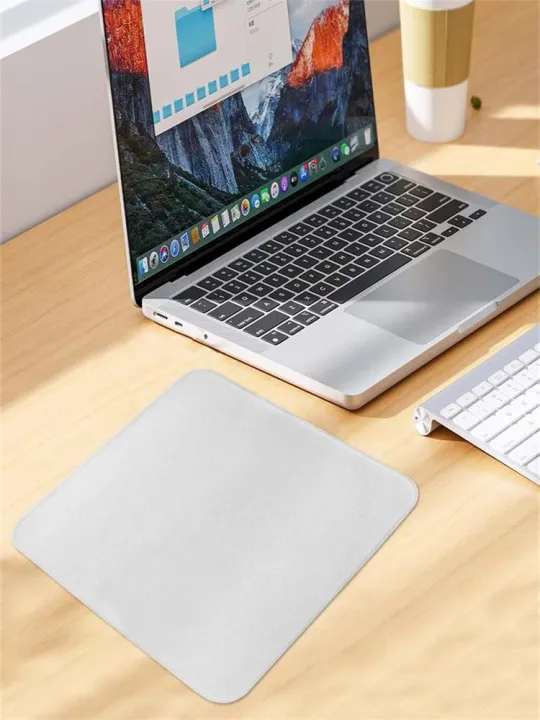 Polishing%20Cloth%20%20Screen%20Cleaning%20Cloth%20%20Wiping%20Cloth%20%20Laptop%20Wiping%20Cloth%20%20Glasses%20%20IPad%20%20Tablet%20%20LCD%20TV%20%20Display%20Screen%20%20Artifa%20-%20Image%203