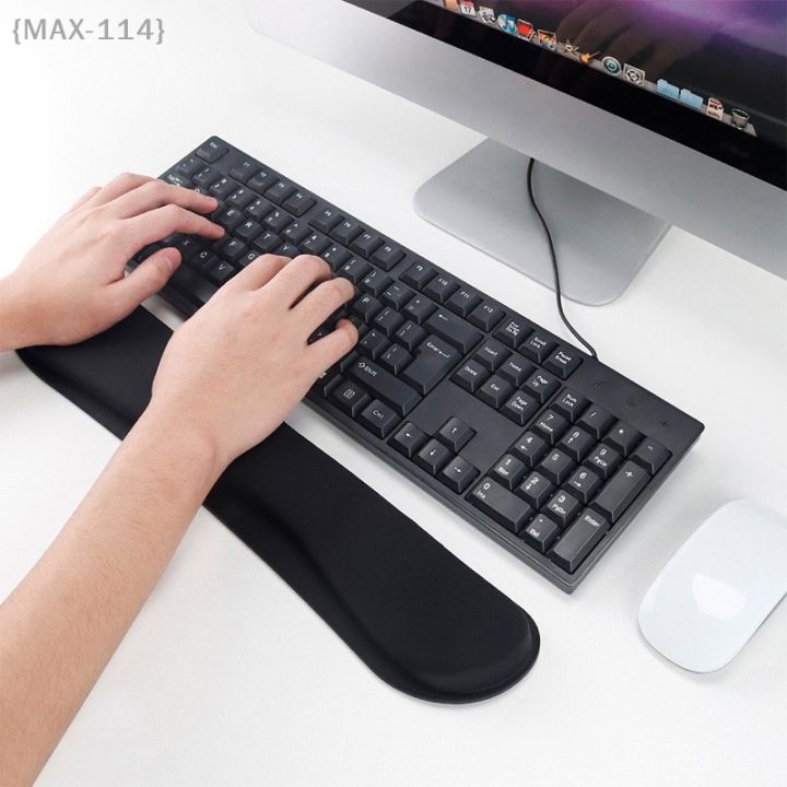 1%20Pc%20EVA%20Sponge%20Wrist%20Support%20Pad%20%E2%80%93%20Ergonomic%20Cushion%20For%20Keyboard%20&%20Mouse,%20Perfect%20For%20Gaming%20&%20Office%20-%20Image%202