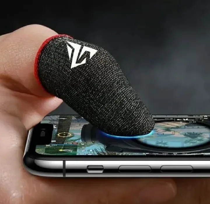 Mobile%20Gaming%20Finger%20Sleeves%20for%20PUBG%20&%20Free%20Fire%20-%20Image%203