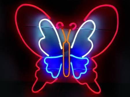Butterfly%20Selfie%20Neon%20Light%20Size%2020cm%2015cm%20-%20High%20Light%20All%20Colors%20Available%20in%20Neon%20Light%20Sign.%20-%20Image%204