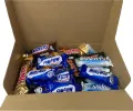 Mixed Chocolate gift box 10 pcs Mini Chocolate gift box ( Bounty 20g, Snickers 20g ,Mars 20g, Milky Way 20g,Twix 8g , Galaxy 8g , Dairy Milk 9g ,MiO 8g , Toblerone mini 8g ). 
