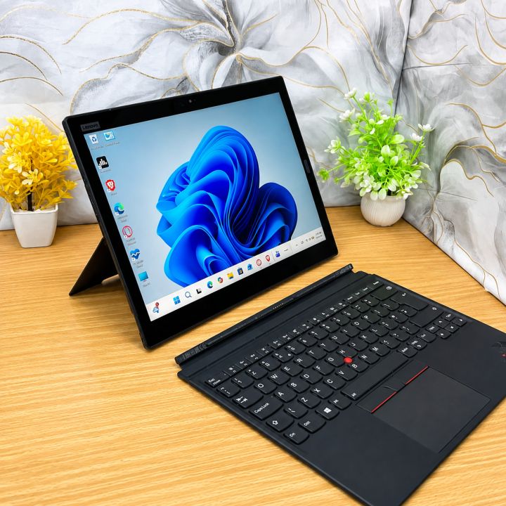 Lenovo 2-in-1 Touchscreen Laptop (Intel Core i5 8th Gen, 8GB RAM, 256GB NVMe SSD) 13" 3K Display, Dual Cameras, Fingerprint Reader, Detachable Keyboard