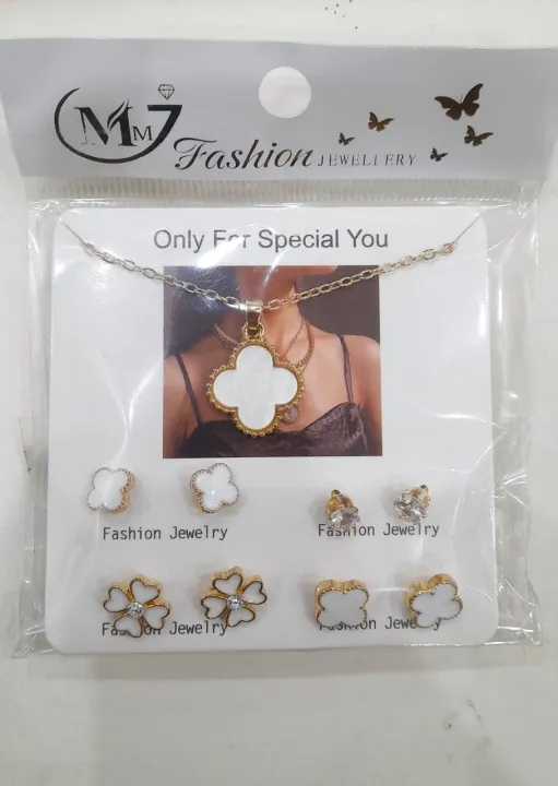 Pack%20of%20Necklace+%204%20pair%20of%20Earrings.%20Clover%20Necklace%20set%20with%204%20pair%20Earrings.%20Most%20demanded.%20-%20Image%205