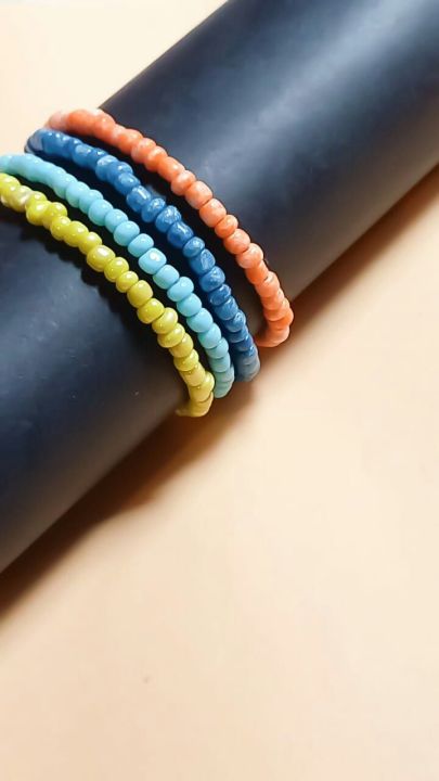 hand breclet/beaded hand braclet/different color hand breclet