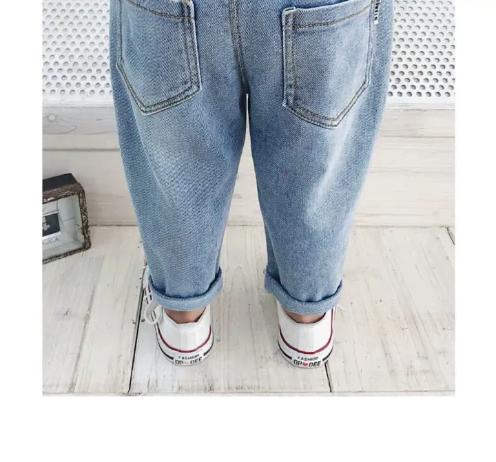 Korean%20new%20boys%20and%20girls%20high-waisted%20jeans,%20children's%20porn%20jeans,%20boys%20with%20loose%20fashion%20dad%20pants%200-5%20year%20old%20trousers%20-%20Image%207