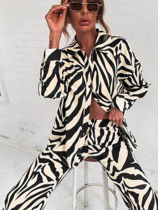 2022%20Cross%20border%20Hot%20Edition%20Street%20Trendy%20Print%20Trouser%20Set%20Long%20Sleeve%20Full%20Screen%20Print%20Off%20Shoulder%20Shirt%20Set%20-%20Image%202