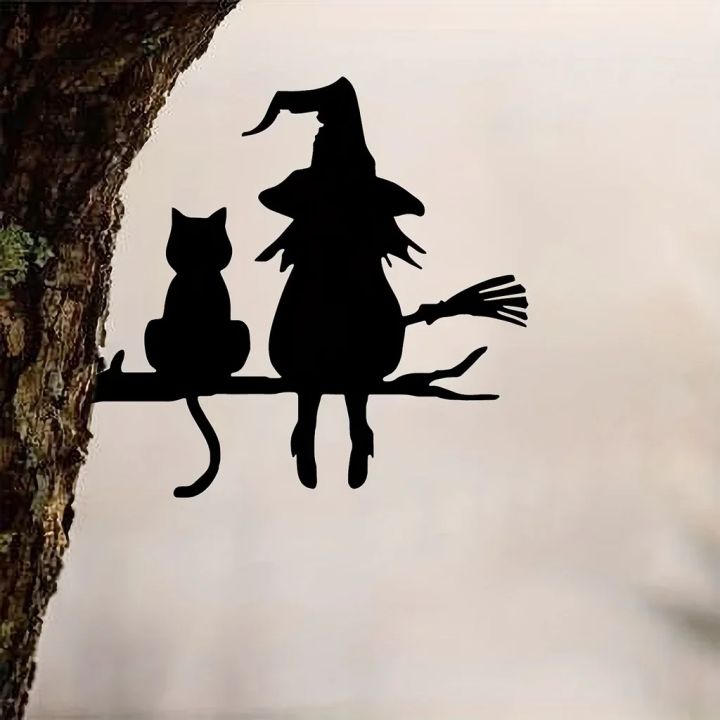 Garden Stake Iron Silhouette Cute Witch and Cat Tree Stump Plug-in Yard Art for Lawn Courtyard Decor