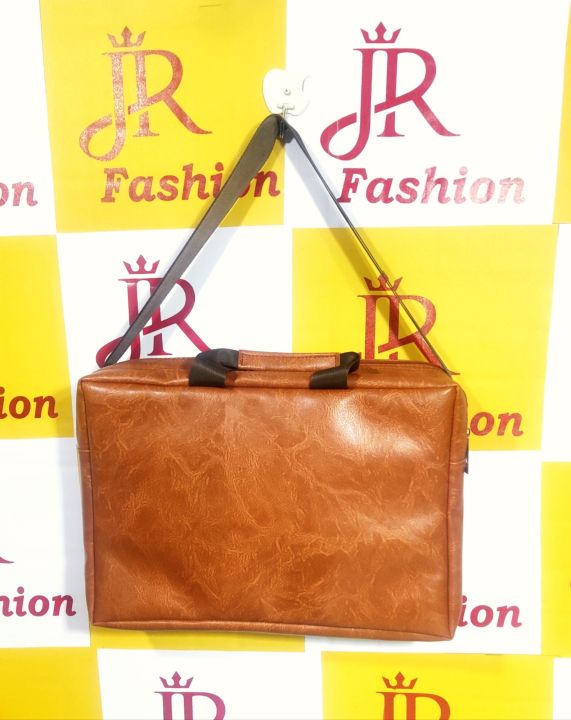Official%20Cross%20Body%20Bag%20-%20Image%206