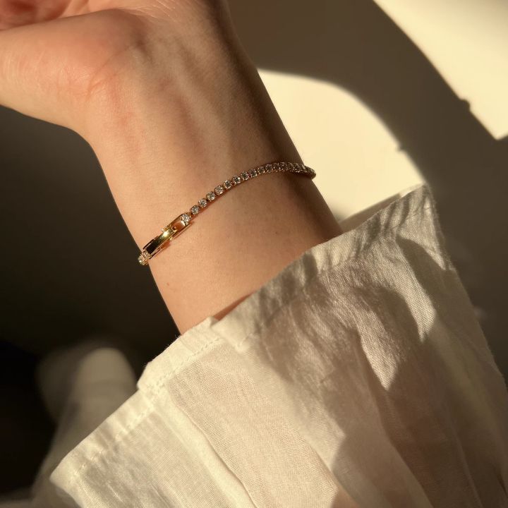Sparkling%20Cubic%20Zircon%20Tennis%20Bracelets%20for%20Women%20Luxury%20Dainty%20Stackable%20Gold%20Color%20Chain%20Crystal%20CZ%20Banquet%20Wedding%20Jewelry%20-%20Image%204