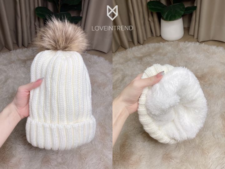 Fur%20pompom%20beanie%20-%20Image%202