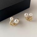 Fashion Classic Pearl Earrings for Women Senior Temperament Girls Retro Style Ear Rings Girlfriend  Banquet Souvenirs. 