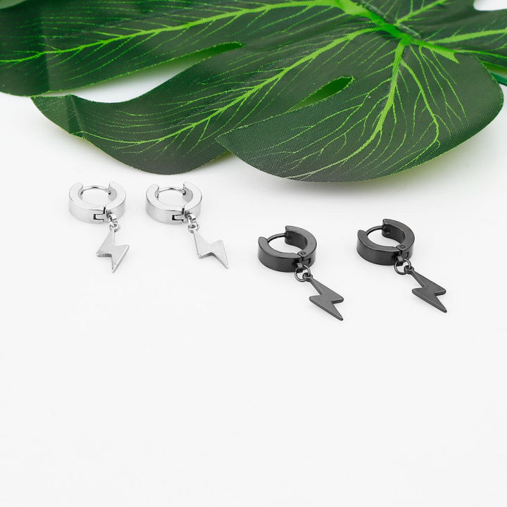 1pair%20Stylish%20Stainless%20Steel%20Lightning%20Pendant%20Piercing%20Hoop%20Earrings%20Ear%20Clip%20for%20Men%20Women%20Bold%20and%20Eye-Catching%20Statement%20-%20Image%203
