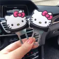 Shanai can be used in all car models (1 set with 2 pieces), safety belt lock, warning bell, belt insert, seat belt insert. 