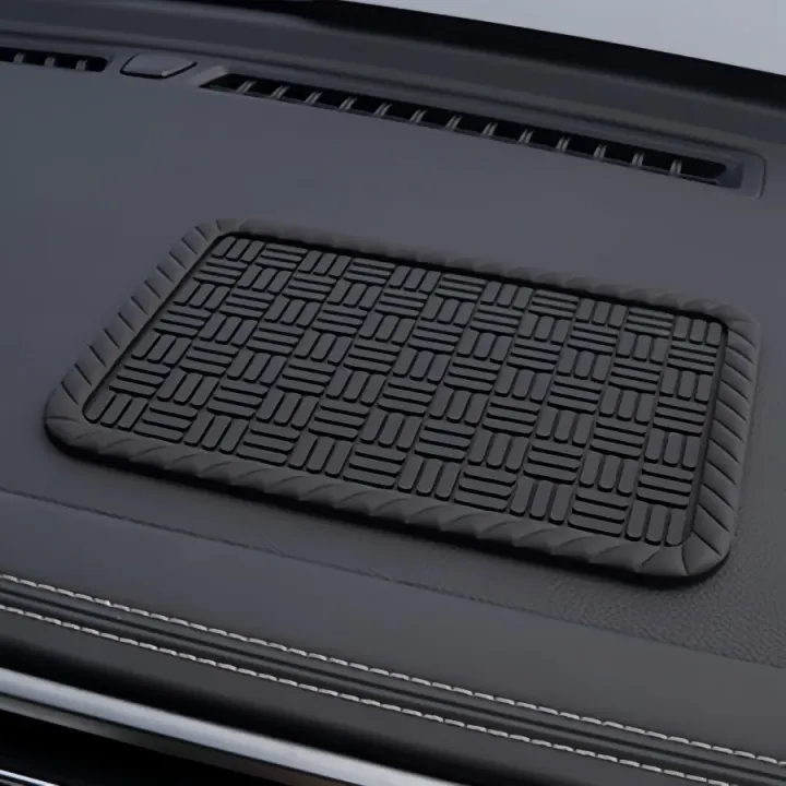 Durable%20PVC%20Anti%20Slip%20Car%20Mat%20-%20Heat%20and%20Sun%20Resistant%20Phone%20and%20Key%20Storage%20Mat%20-%20Image%205