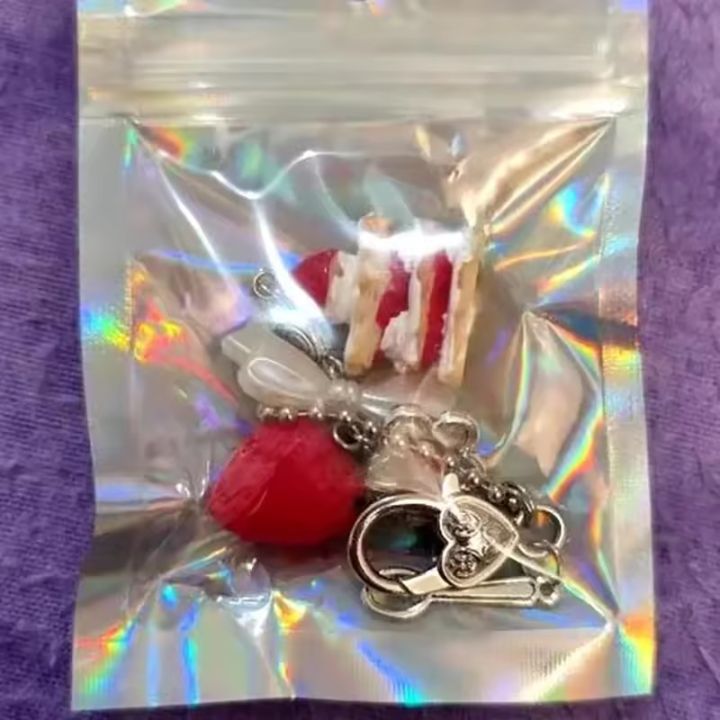 Cute%20Strawberry%20Cake%20Keychain%20For%20Women%20Creative%20Bow%20Heart%20Mobile%20Phone%20Lanyard%20Key%20Ring%20Bag%20Decoration%20Pendant%20Jewelry%20%20-%20Image%203