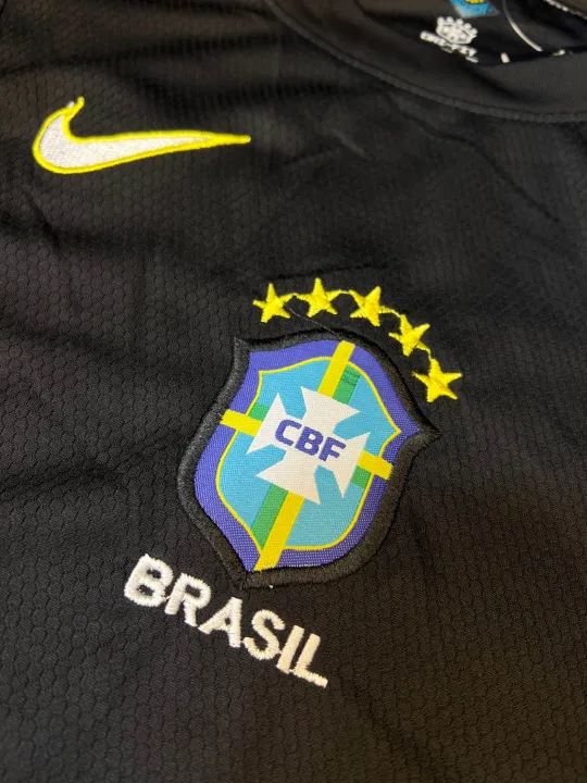 Brazil%20Aero-Fit%20Premium%20Black%20Edition%20Football%20Jersey%20-%20Image%202