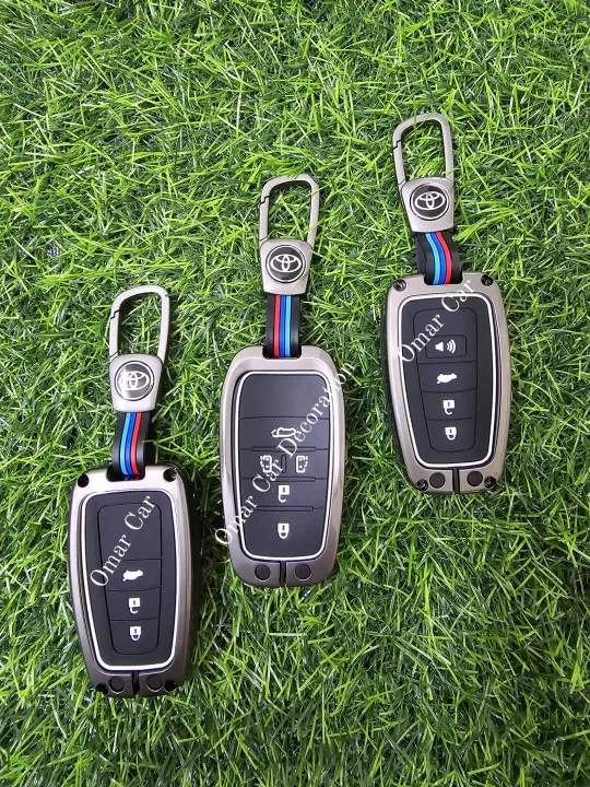 Metal%20With%20Silicone%20Toyota%20Corolla%20Cross%20Remote%20Key%20Cover%20-%20Image%207