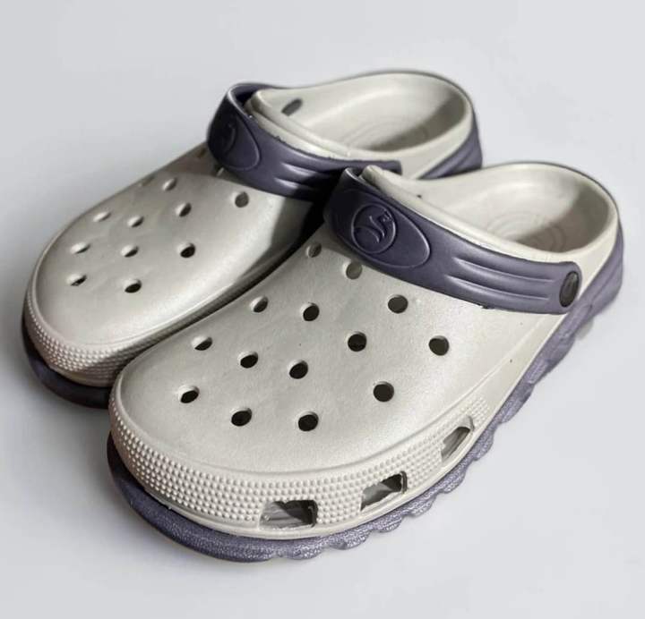 New Super Comfortable EVA Rubber High Quality Anti-Slippery Casual Crocs Clogs Sandals for Men