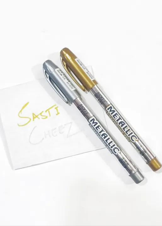 Metallic%20Paint%20Markers%20(%20Golden%20&%20Silver)%20in%201sPc%20&%202Psc%20-%20Image%203