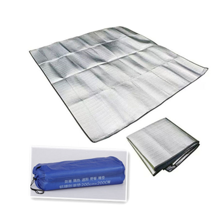 Waterproof Camping Sleeping Mat Silver Aluminum Foil Foldable Outdoor Picnic Beach Moisture-Proof Mattress Pad for Camping