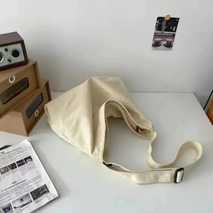 Women's%20Shoulder%20Bag%20Large%20Capacity%20Crossbody%20Bag%20for%20Woman%202025%20New%20in%20Cotton%20Fashion%20Korean%20Female%20Student%20School%20Bag%20Handbag%20-%20Image%207
