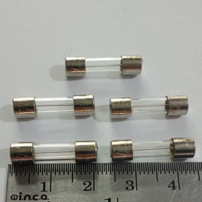 (Pack%20of%20100%20Units)%20Fuse%203.15A%20250V%20Glass%20Tube%20Fuse%203.15A%20250V%2020mm%203.15A%20Fuse,%20Large%20Screw%20Type,%20Slow%20Blow%20Type%203.15A250V%20Fuse%203.15A%20250V%20Fuse%203.15A250V%20-%20Image%204