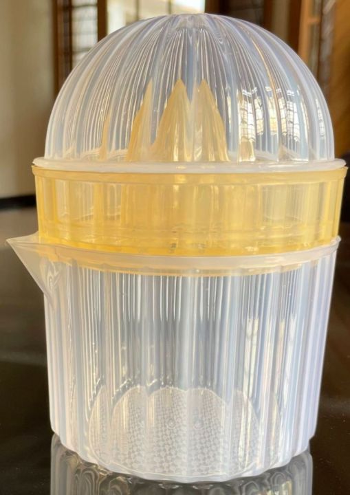 Manual%20Orange%20Juicer%20-%20Machine%20500ml%20-%205%C3%974%20inches%20-%20Multicolor%20-%20Image%206