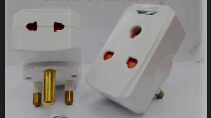 3pin%20round%20plug,15%20amp%20Multi%20Plug%2015A%203-Pin%20Universal%20Socket%20Conversion%20Heavy%20Duty%201pcs%20-%20Image%202