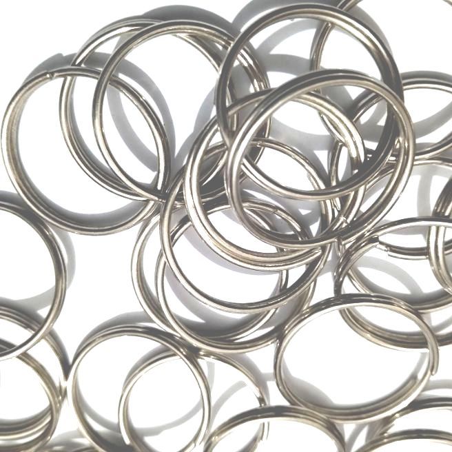 50%20pcs%20Stainless%20Steel%20Metal%20Keyring%20Keychain%20%E2%80%93%20Anti-Rust%20Key%20Holder,%20Pendant%20Key%20Rings%20-%20Image%207