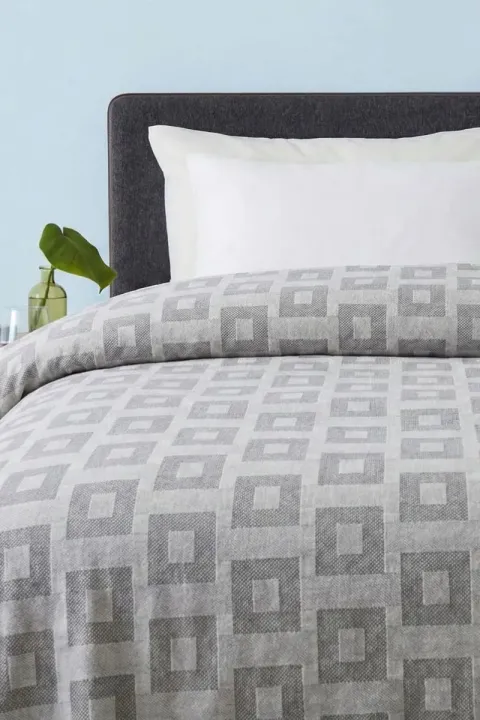 thermal%20blanket%20poly%20cotton100%25%20%2072x90%20brand%20new%20-%20Image%208