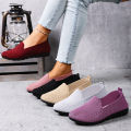 Women's new solid-color knitted loafers: lightweight, non-slip, flat casual shoes that are versatile and breathable.. 
