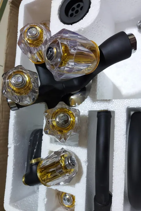 sun%20gold%20black%20bath%20set%20brass%20complete%20with%20shower%20pipe%20customize%20-%20Image%202