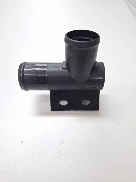 Nissan%20Navara%20NP300%20D23%2021517-4jn1a%20pipe-radiator,%20Upper%20-%20Image%202