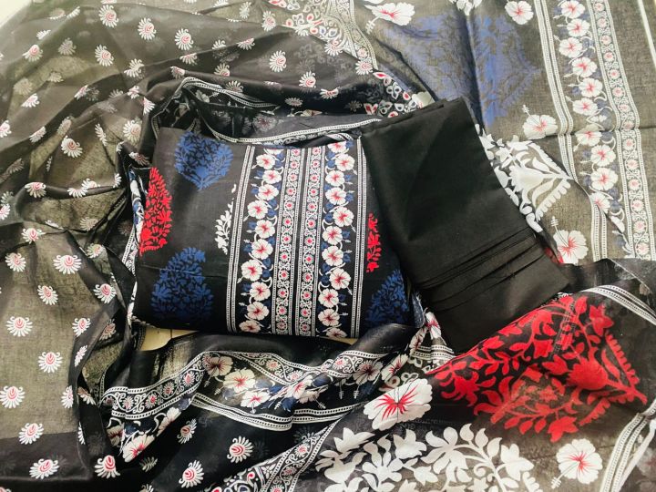 Ganga%20patle%20stylish%20designs%20premium%20fabrics%20-%20Image%203