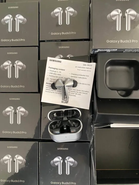 Samsung%20Galaxy%20Buds%203%20Pro%20Wireless%20Earbuds%20-%20Image%205