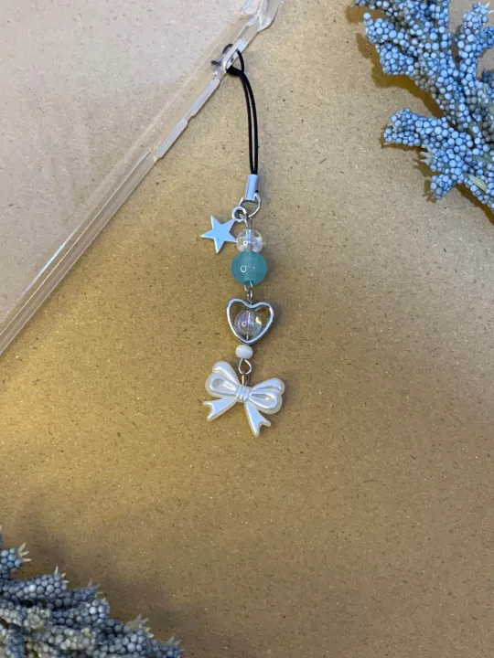 Phone%20charm%20-%20Image%205