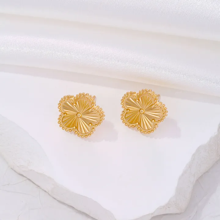 High%20Quality%20Stainless%20Steel%20Golden%20Five%20Leaf%20Flower%20Stud%20Earrings%20for%20Women%20Girls%20Fashion%20Waterproof%20Lucky%20Clover%20Jewelry%20Gifts%20-%20Image%204