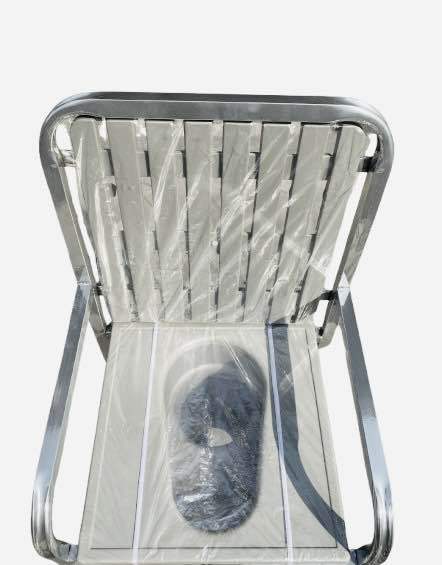Commode%20Chair%20For%20Adults%20,%20Washroom%20Chair%20,%20Bathroom%20Chair%20-%20Image%202
