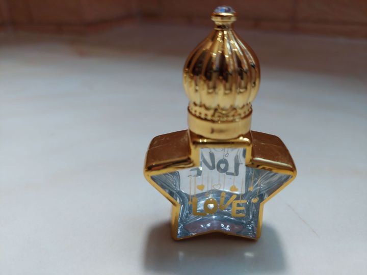 1pc%20Premium%20Attar%20Showpiece%20Empty%20bottle%20-%20Image%207