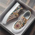 Men Shoes Breathable Canvas Shoes Men  Vulcanize Shoes Classic Fashion Embroidery Male Canvas Shoes Lightweight Sneakers ﻿. 