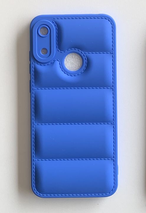 Huawei%20Y6%202019/%20Huawei%20Y6s%20Soft%20Silicon%20Back%20Cover/%20Puffer%20Back%20Cover%20-%20Image%207