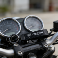 For TRIUMPH DAYTONA 675/675 Trident 660 Tiger 900 1050 Triple 675 1050 Motorcycle Keychain Metal Carbon Fiber Leather Key Chain. 